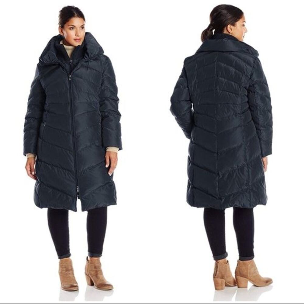 Jessica Simpson Black Puffer Coat size 1X